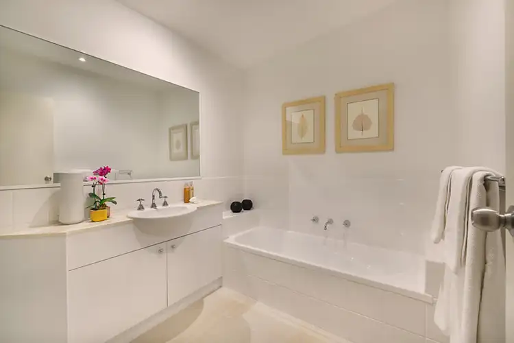 Sixth view of Homely apartment listing, 2/250 Nepean Highway, Edithvale VIC 3196