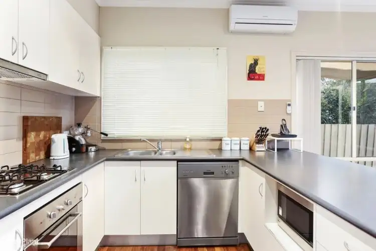 Second view of Homely unit listing, 2/6 Swinburne Avenue, Mooroolbark VIC 3138