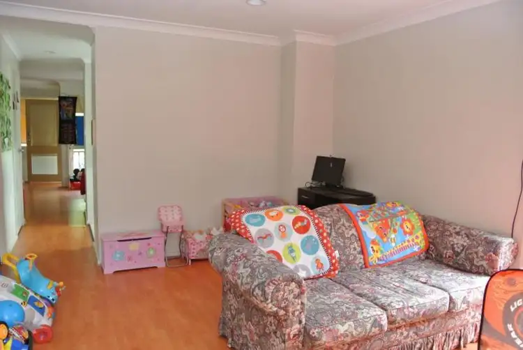 Fifth view of Homely house listing, 9 3-5 Mosman Place, Raymond Terrace NSW 2324