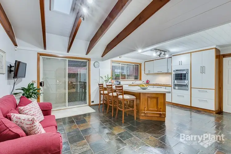 Fifth view of Homely house listing, 7 Holowko Court, Taylors Lakes VIC 3038