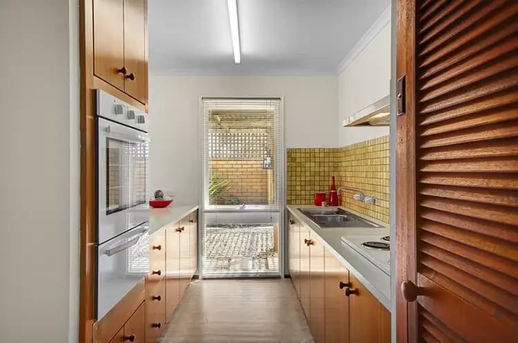 Fifth view of Homely unit listing, 1/2-4 Drumcondra Avenue, Drumcondra VIC 3215