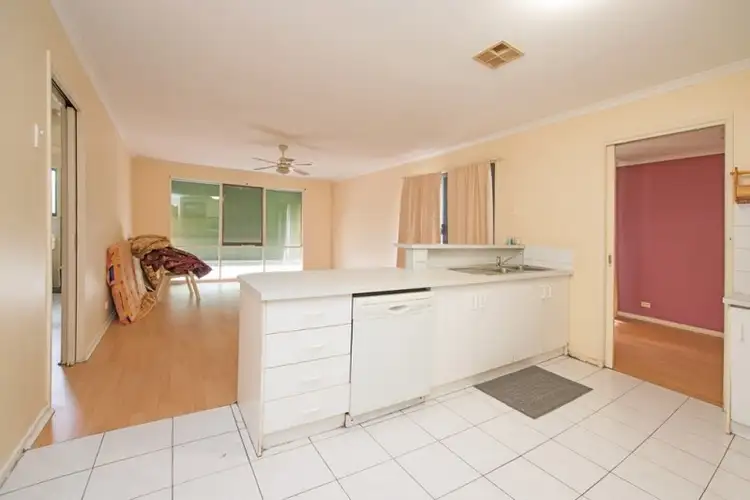 Second view of Homely house listing, 4 Swift Court, Carrum Downs VIC 3201