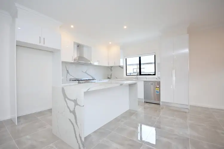Fourth view of Homely house listing, 39 Thorngrove Avenue, Craigieburn VIC 3064