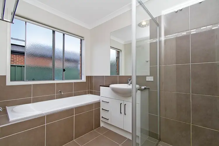 Fifth view of Homely house listing, 9 Caulfield Drive, Ascot VIC 3551