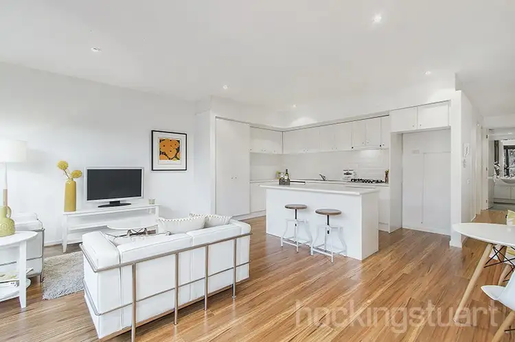 Third view of Homely apartment listing, 1/555 Main Street, Mordialloc VIC 3195