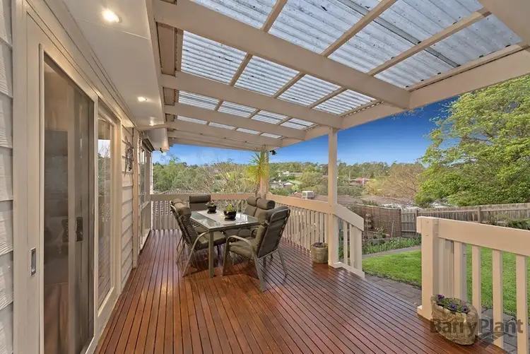 Fifth view of Homely house listing, 2 Derwent Place, Watsonia North VIC 3087