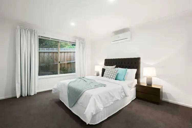 Fifth view of Homely unit listing, 2/186 Grimshaw Street, Greensborough VIC 3088