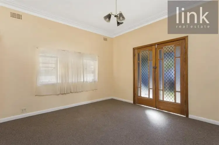 Third view of Homely house listing, 639 Poole Street, Albury NSW 2640