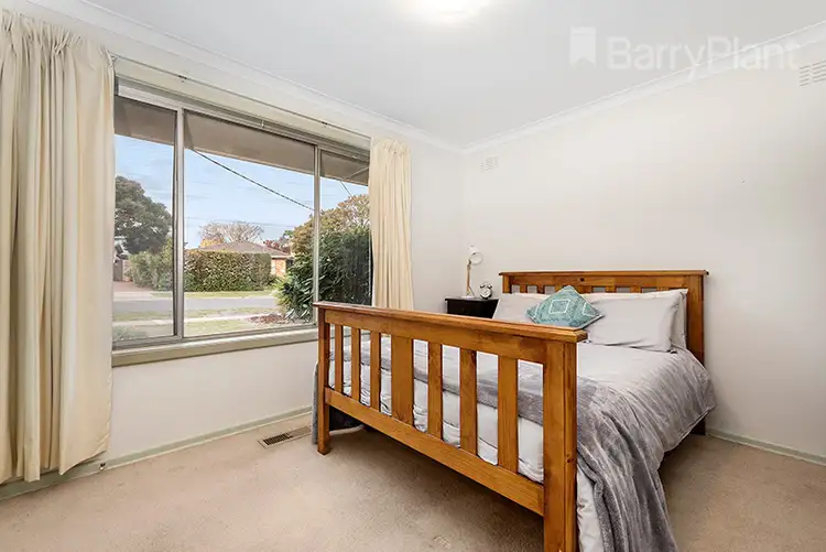 Sixth view of Homely house listing, 31 Charles Street, Mount Waverley VIC 3149