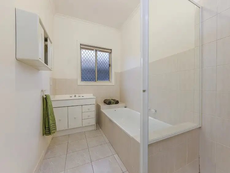 Seventh view of Homely house listing, 33 Santa Monica Drive, Taylors Lakes VIC 3038