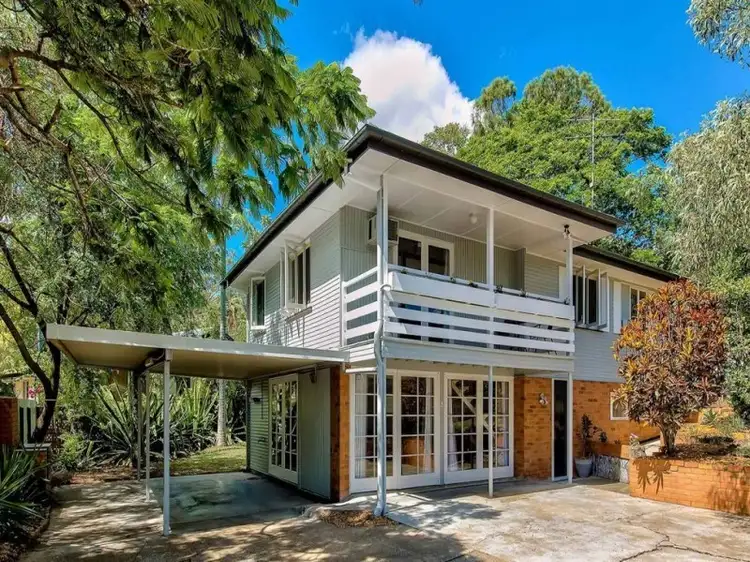1 Ferrand Street, Tarragindi QLD 4121
