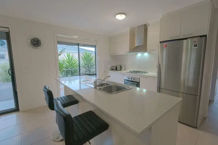 Fourth view of Homely house listing, 16 O'Neill Court, Epsom VIC 3551