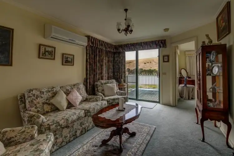 Sixth view of Homely house listing, 1/6 Dunvegan Court, Warrnambool VIC 3280