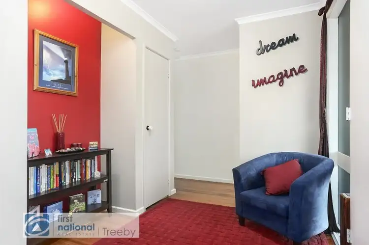 Second view of Homely house listing, 5 Duncan Court, Ringwood VIC 3134