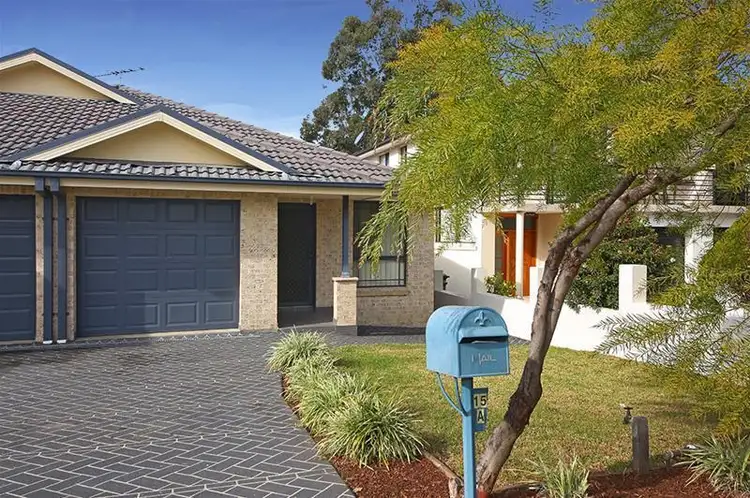 15a Matthews Avenue, East Hills NSW 2213