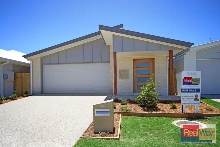 9 Chestnut Crescent, Caloundra West QLD 4551