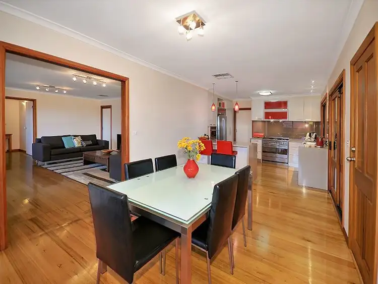 Second view of Homely house listing, 125 Albany Drive, Mulgrave VIC 3170