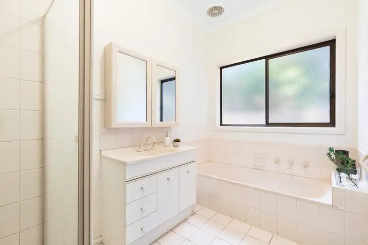 Sixth view of Homely house listing, 17 Springfield Street, Briar Hill VIC 3088