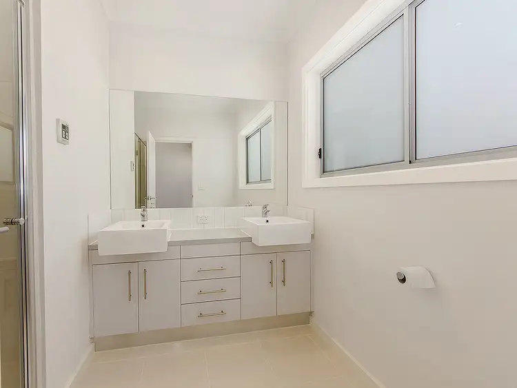 Seventh view of Homely unit listing, 2/82 Biggs Street, St Albans VIC 3021