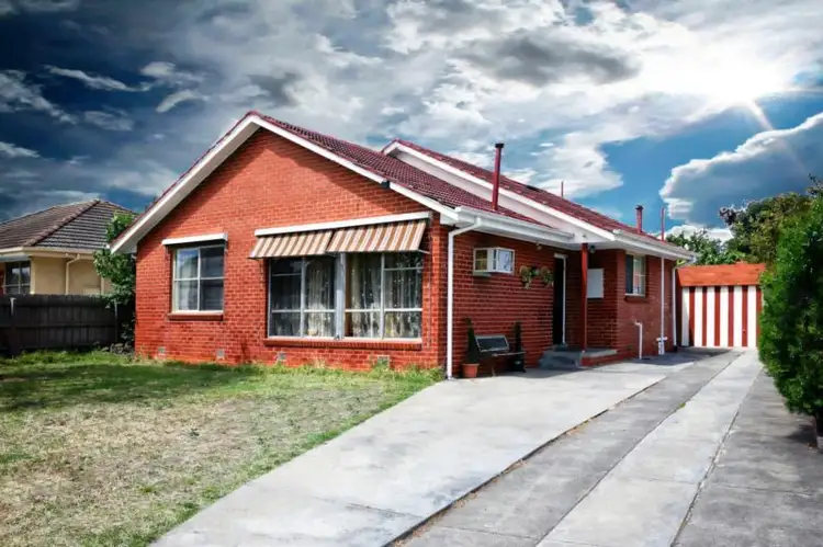 30 Chirnside Crescent, Laverton VIC 3028