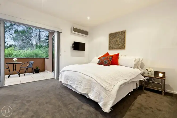 Sixth view of Homely house listing, 4/638 Main Road, Eltham VIC 3095