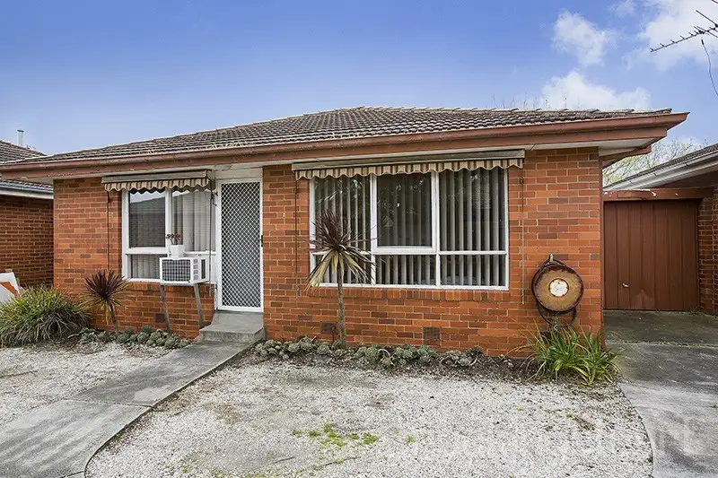 Main view of Homely townhouse listing, 2/44 Sherwood Avenue, Chelsea VIC 3196