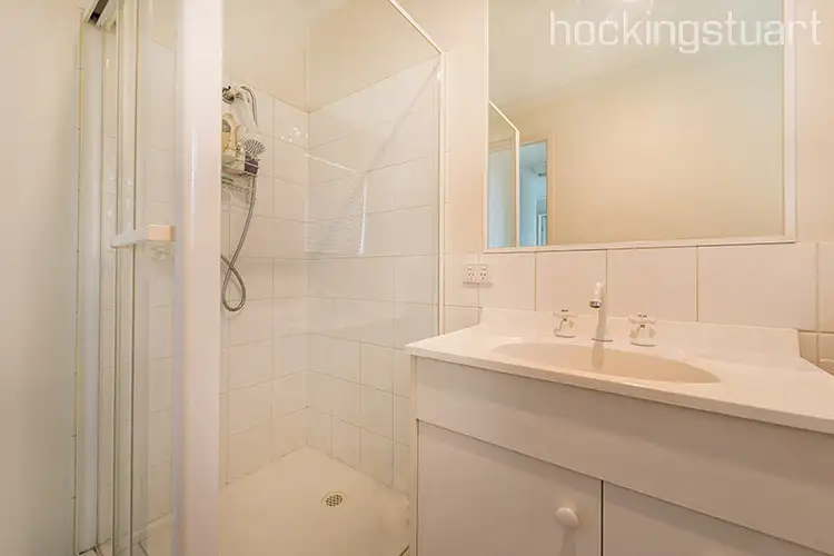 Fourth view of Homely unit listing, 2/1 Bemersyde Drive, Berwick VIC 3806