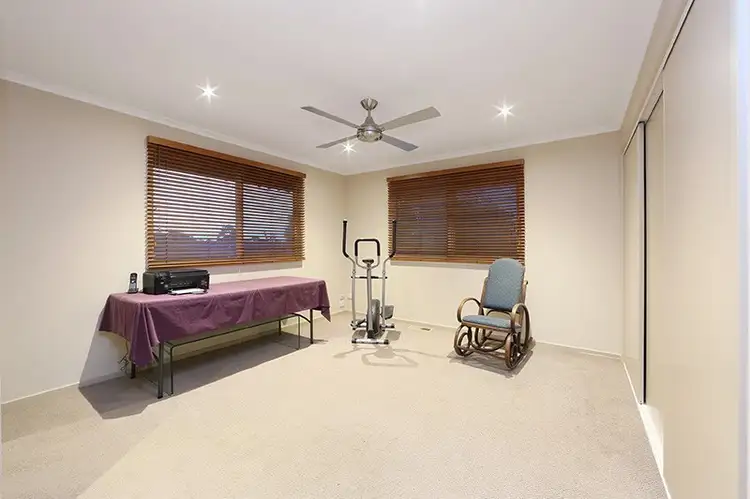 Fifth view of Homely house listing, 5 Oberwyl Close, Rowville VIC 3178