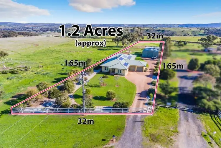 24 Hopetoun Park Road, Hopetoun Park VIC 3340