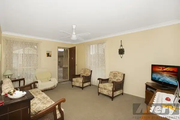 Fourth view of Homely villa listing, 11/54 York Street, Teralba NSW 2284