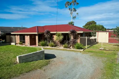 27 Sherwood Drive, Mckail WA 6330