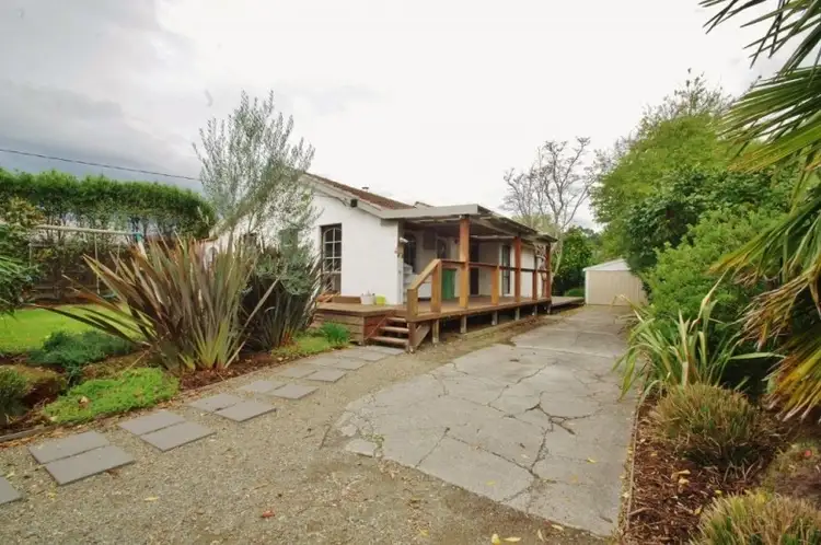 1 Walkers Lane, Healesville VIC 3777