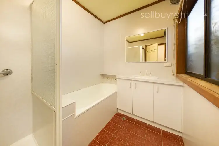 Third view of Homely house listing, 4 ATHOL STREET, Wodonga VIC 3690