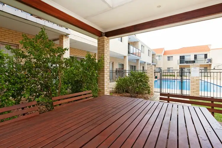 17/24 Burton Street, Cannington WA 6107