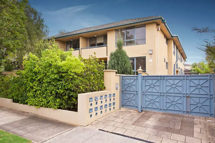 8/9 Wyuna Road, Caulfield North VIC 3161