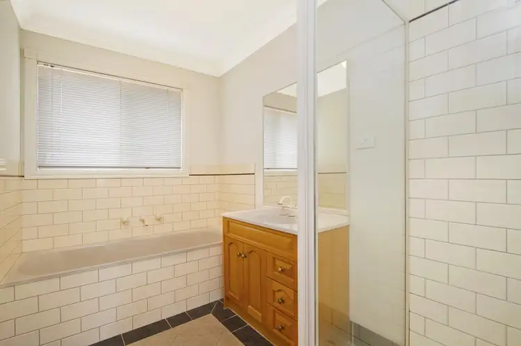 Seventh view of Homely unit listing, 10/96 Queen Street, Wallan VIC 3756
