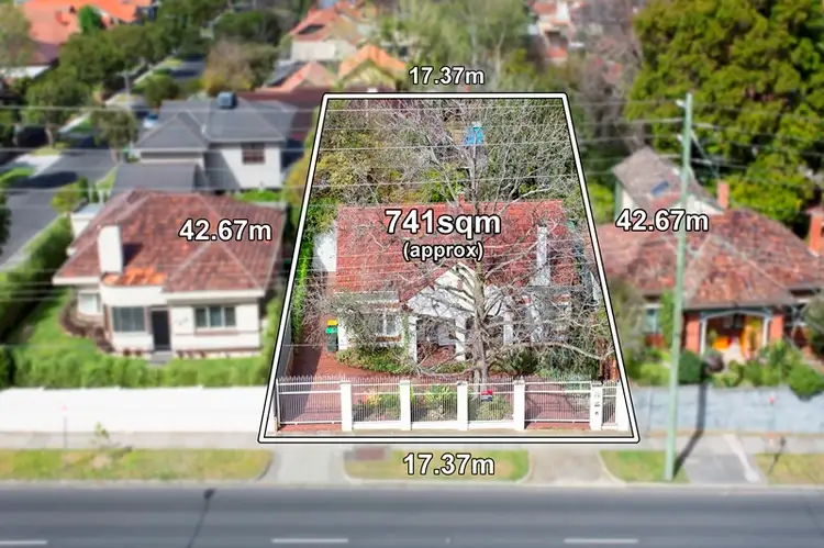 Second view of Homely house listing, 402 North Road, Ormond VIC 3204