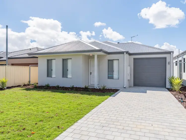 131 Centre Street (Corner of Prince and Centre Street), Queens Park WA 6107