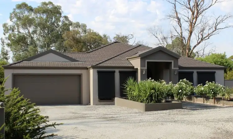 6 Villa Terrace, Junortoun VIC 3551