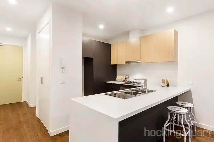 Second view of Homely apartment listing, 1/4-6 Matthews Road, Bentleigh East VIC 3165