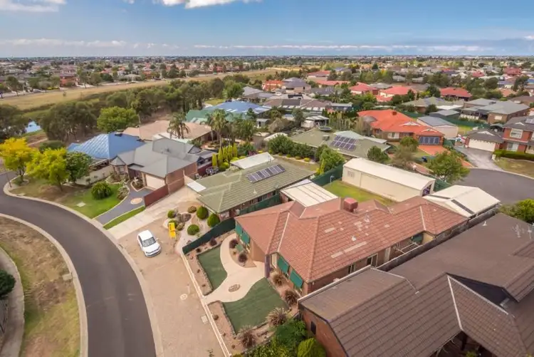 10 Carshalton Court, Hoppers Crossing VIC 3029