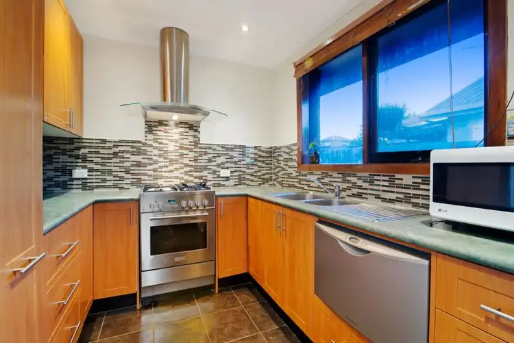 Second view of Homely unit listing, 4/121 Broadhurst Avenue, Reservoir VIC 3073