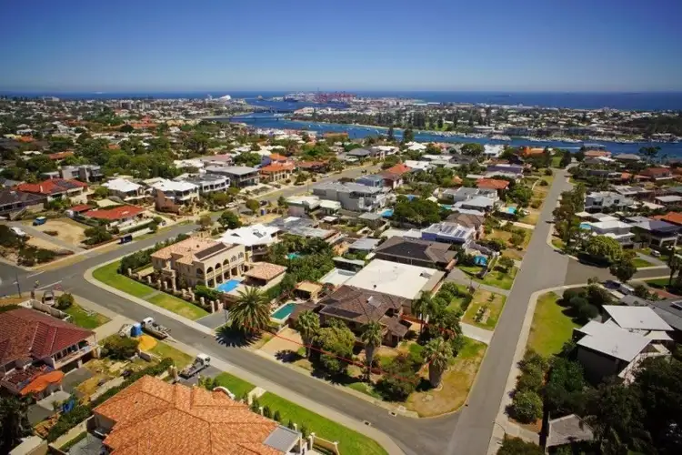 Fifth view of Homely house listing, 25 Woodhouse Road, East Fremantle WA 6158