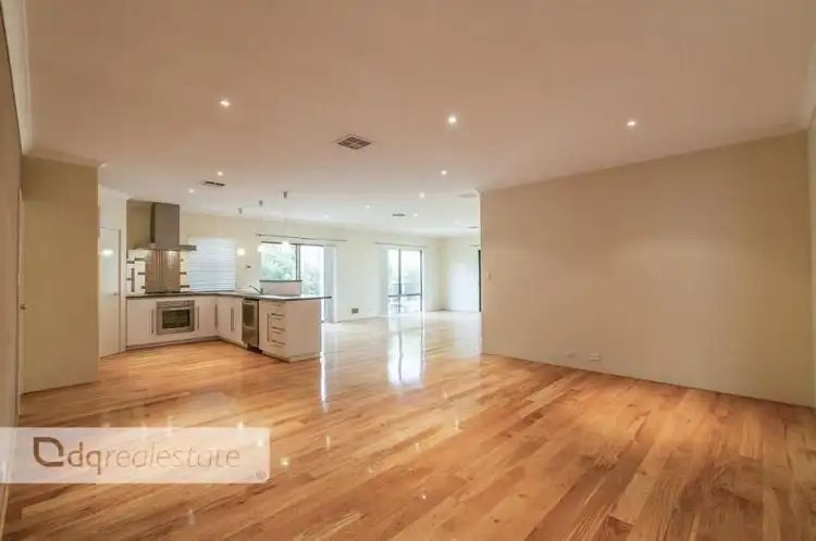 12 Berigora Avenue, Tapping WA 6065