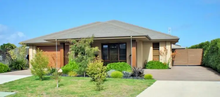 16 Cuttlers Circuit, Wonthaggi VIC 3995