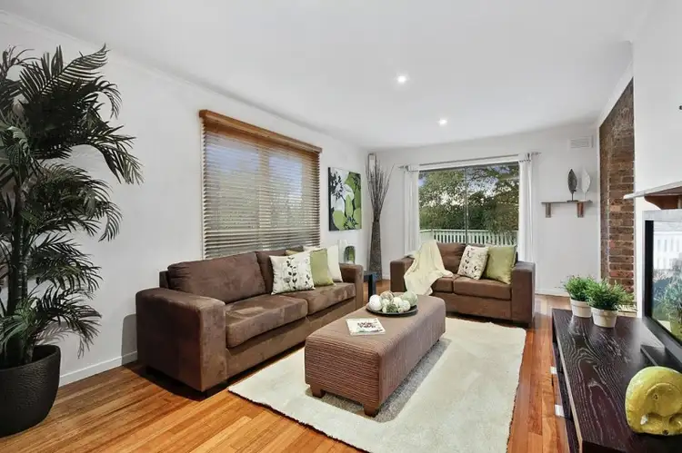 Second view of Homely house listing, 34 Jeffrey Drive, Ringwood VIC 3134