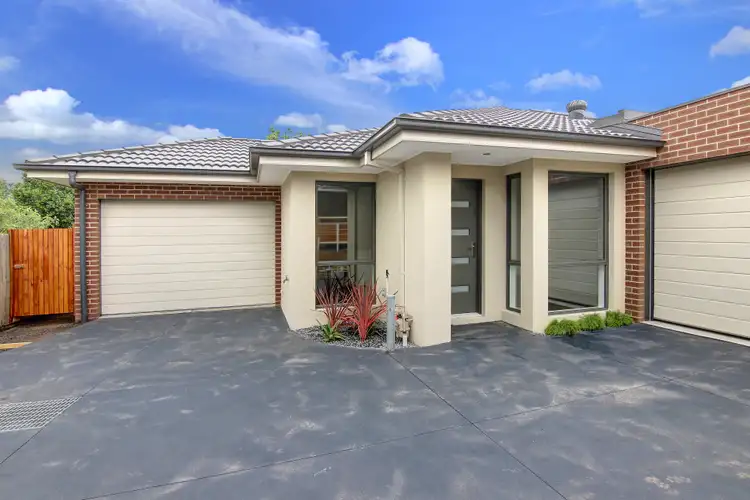 2/17 Coogee Avenue, Frankston VIC 3199