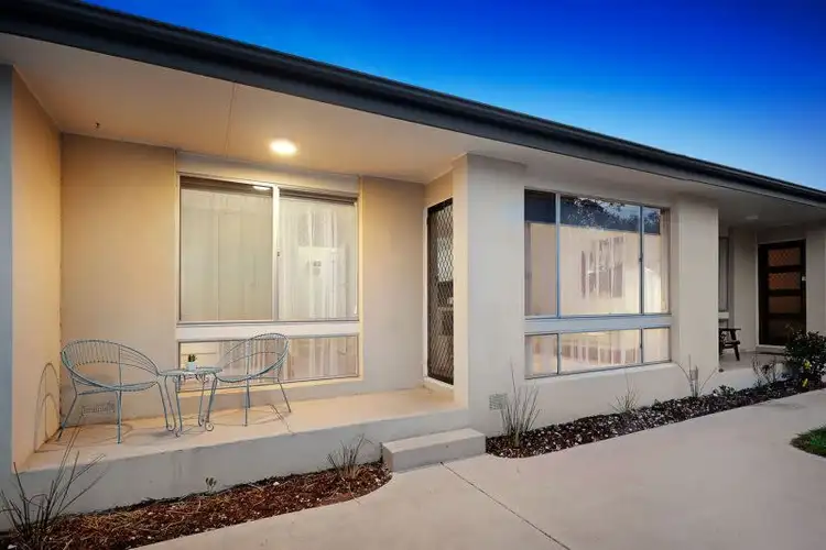 4/5 Rose Street, Altona VIC 3018