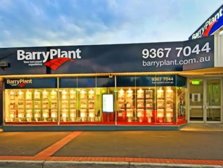 2/11 Gillespie Road, St Albans VIC 3021