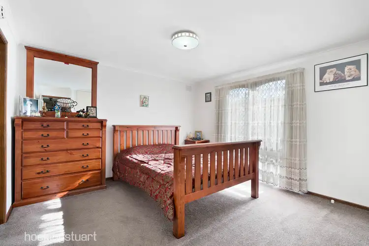 Sixth view of Homely house listing, 13 Begonia Court, Lalor VIC 3075